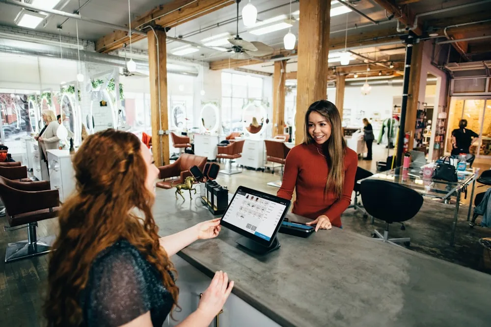 ChatGPT in E-Commerce: 7 Ways AI Can Grow Your Online Store